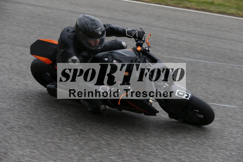 /Archiv-2024/13 22.04.2024 Plüss Moto Sport ADR/Freies Fahren/9